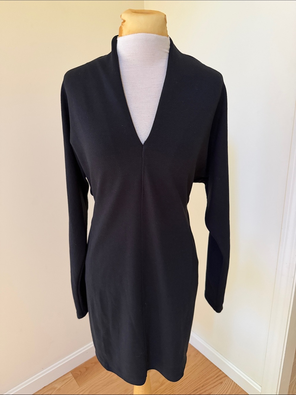 NWT! Daily practice Anthropologie medium black Noir long sleeve v neck dress.